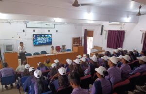 “प्रधानमंत्री कॉलेज ऑफ़ एक्सीलेंस में गांधी जयंती एवं स्वच्छता पखवाड़ा का समापन कार्यक्रम संपन्न”