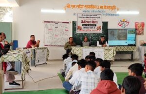 सी एम राइस शासकीय उच्चतर माध्यमिक विद्यालय बड़कुही में भव्य कैरियर मेले का आयोजन