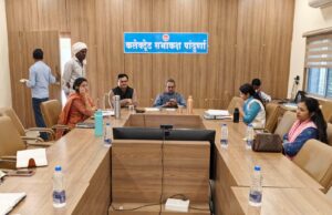 जनसुनवाई : कलेक्टर श्री वशिष्ठ ने सुनी 17 आवेदकों की समस्यायें