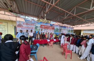 पीएम श्री शासकीय आदर्श कन्या उच्चतर माध्यमिक विद्यालय में कृष्णा मल्टी स्पेशलिटी हॉस्पिटल के डॉक्टर के द्वारा हेल्थ कैंप का आयोजन किया गया